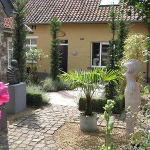 Bed & Breakfast La Cour, Maastricht